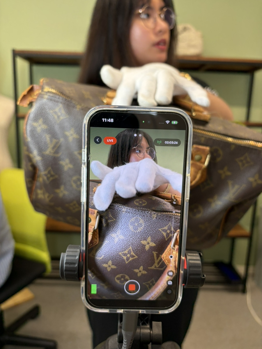ライブ配信中のライバー
